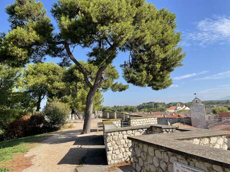 Esplanade du château