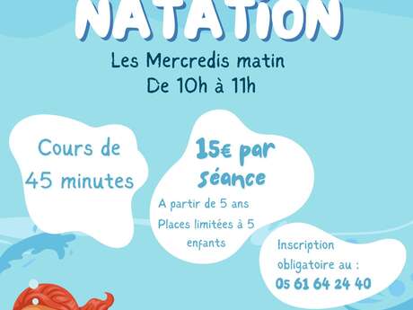 Clases de natación en la piscina del camping Paradis