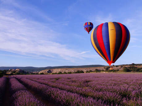 Hot-air balloon flight