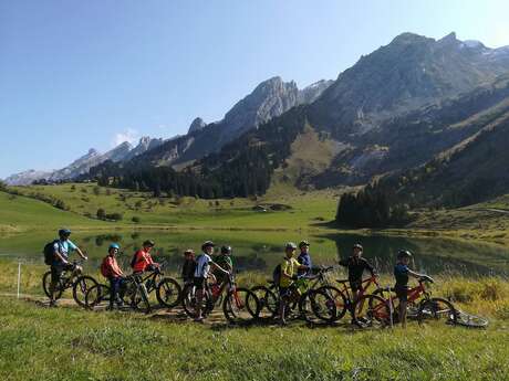 Sortie découverte VTT électrique en famille - Semaine Famille +