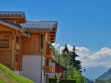 Cabuis Raphaël/ The Alpine Lodge & Loft : Location de chalet avec service hôtelier Cabuis Raphaël/ The Alpine Lodge & Loft : Location de chalet avec service hôtelier