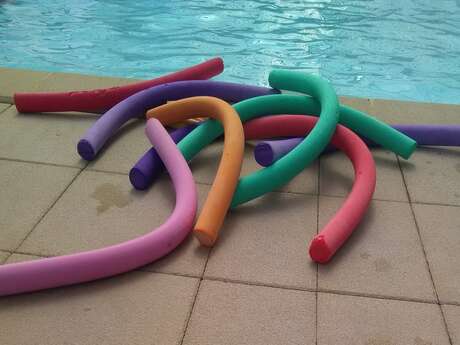 Natation, sauvetage, sécurité aquatique pour groupes d'enfants