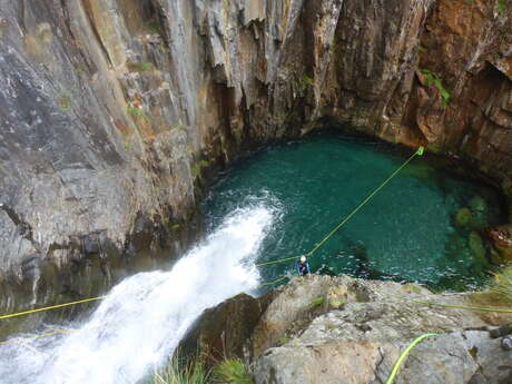 Canyoning day "sensations guaranteed!