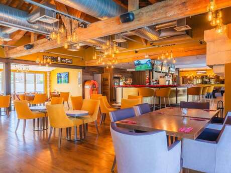 Marina Lounge Bar und Restaurant