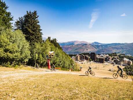 Bike Park VTT et VTTAE à Ax 3 Domaines