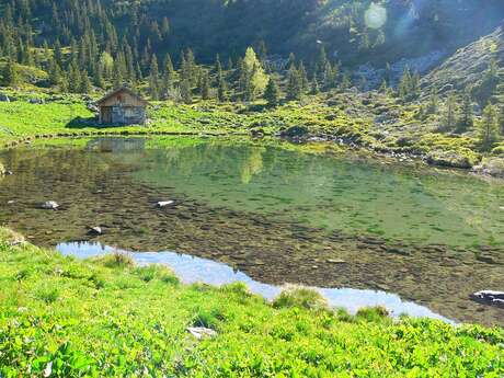 Le Gleyzin - Le lac du Léat