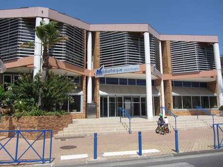 Cinema and video game conference