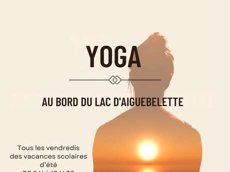 Yoga au bord du lac