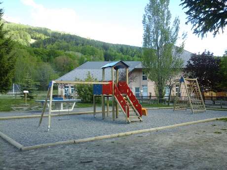 Aire de Jeux de Montclar