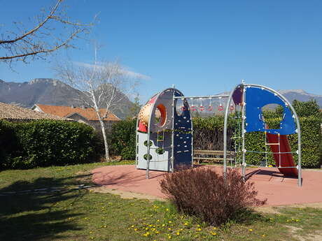 Aire de jeux d'Eyguians