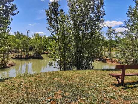 Aire de pique-nique du Parc de la Lère