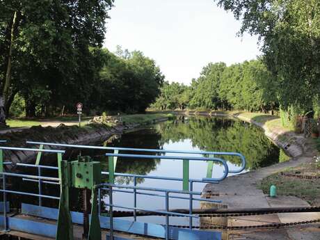 Le tour du canal