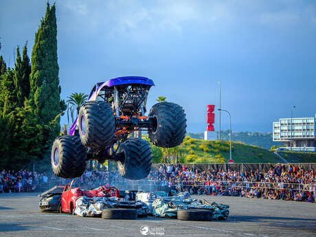 Spectacle de cascades et Monster-truck -  Danglade Show Hells Drivers