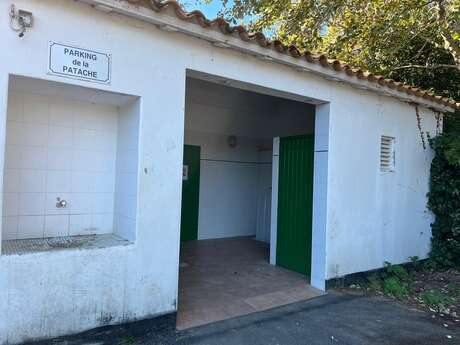 Öffentliche Toiletten - Parkplatz La Patache
