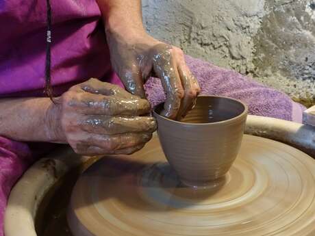 Cours de poterie
