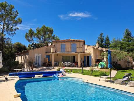 Maison d'hôtes & SPA La Chêneraie