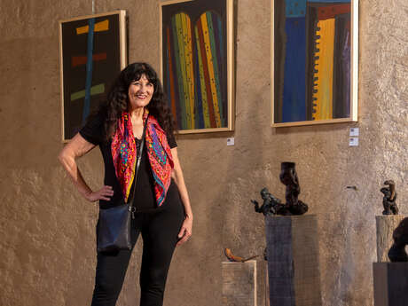 Exposition de peinture sur verre de Coline Fabre