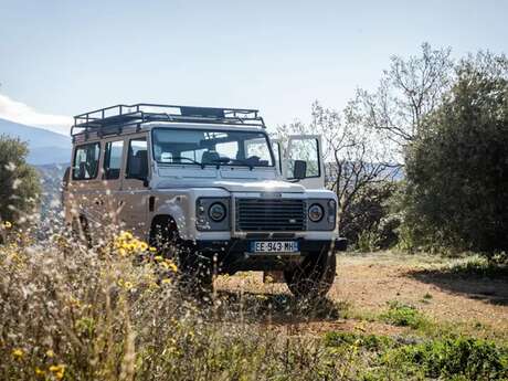 Visite "du terroir à la bouteille" en Defender