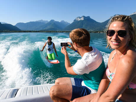 Pack Ride : 1h de privatisation bateau + 1h de paddle géant