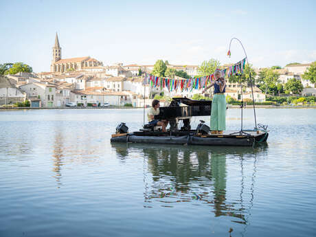 Le pianO du lac - JANGADA - floating concert on Lake Maine