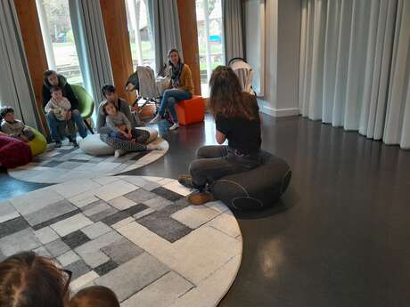 Raconte Tapis et Histoires de papillons