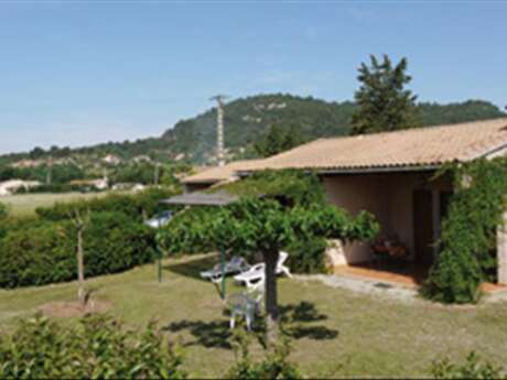 Les Buissières - Au Milieu des Vignes - G285