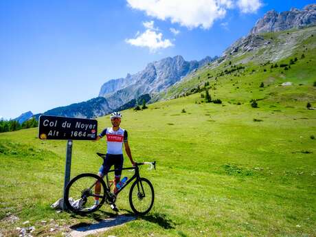 Montée du Col du Noyer (1664 m)