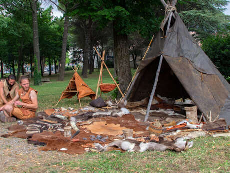 Camp préhistorique de la médiathèque Gilbert Dalet
