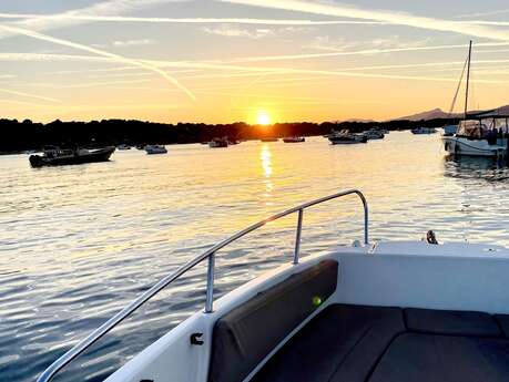 Captain Billy 83 - Balades en Bateau avec skipper