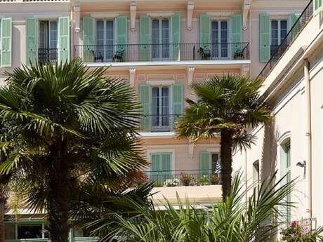 Former Palace: Grand Hotel Balmoral