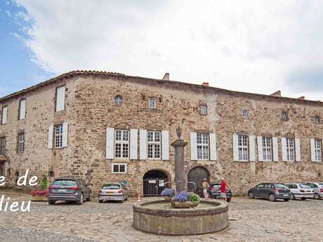 Logis de l’Abbesse - Abbaye de Lavaudieu