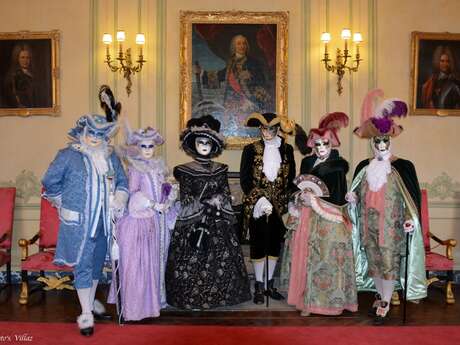 Les costumés de Venise.