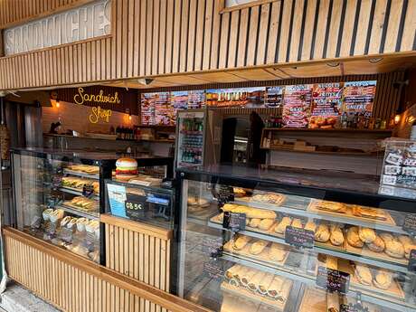 LuLu Sandwich Shop