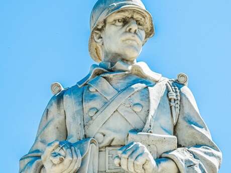 Monument aux Morts de Fayence