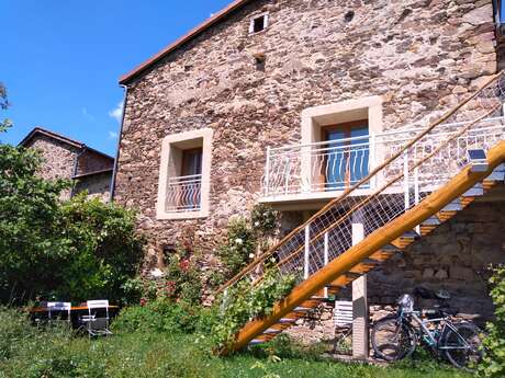 Chambre d'hôtes éco-responsable "Le Vallon d'Armandine" (2-5 pers.)