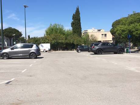 Parking Frédéric Mistral