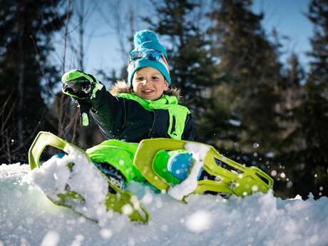 Vivez une journée de Davy Crockett en écoutant des contes et légendes et chaussés de raquettes
