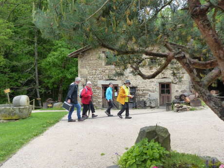 Enquête au Moulin des Massons : le trésor du moulin