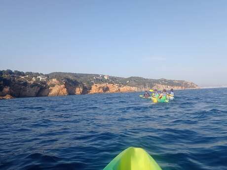 Kayak rental 1h in Martigues