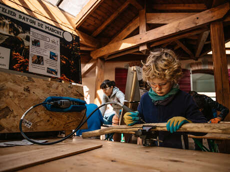 Walking-pole workshop