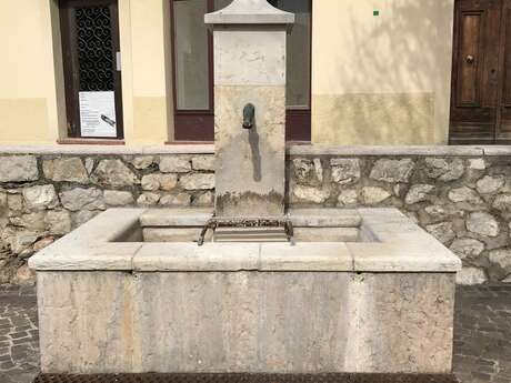 Fontaine Felix Poullan