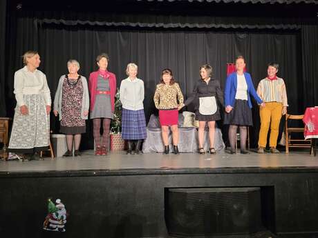 Pièce de théâtre : "8 femmes"