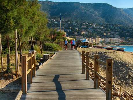Promenade du Bord de Plage
