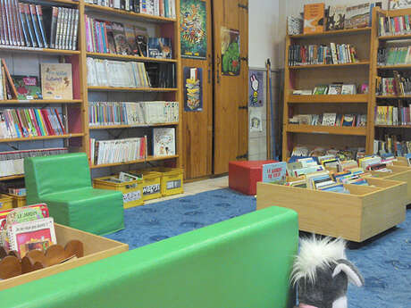 Lugrin Bibliotheek