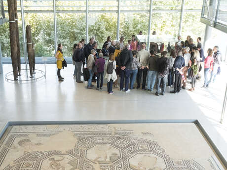 Les visites flash : Que célébraient les romains  en octobre ? Les visites flash : Que célébraient les romains  en octobre ?