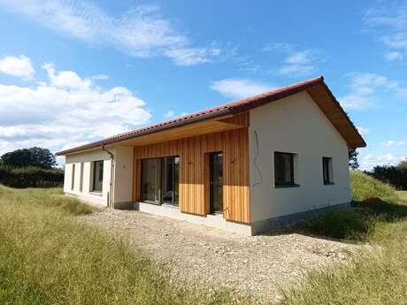 HABITER BOIS - Visite d'une maison passive en cours de construction