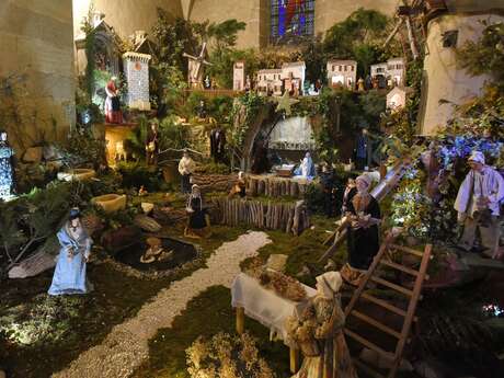 Crèche provençale animée à l'Eglise ND de l'Assomption