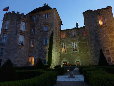 Visite nocturne du château de la reine Margot
