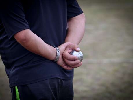 Concours de pétanque