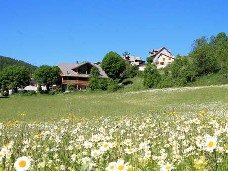 Gite Auberge l'Oustalet
